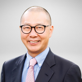 Robert J. Rhee